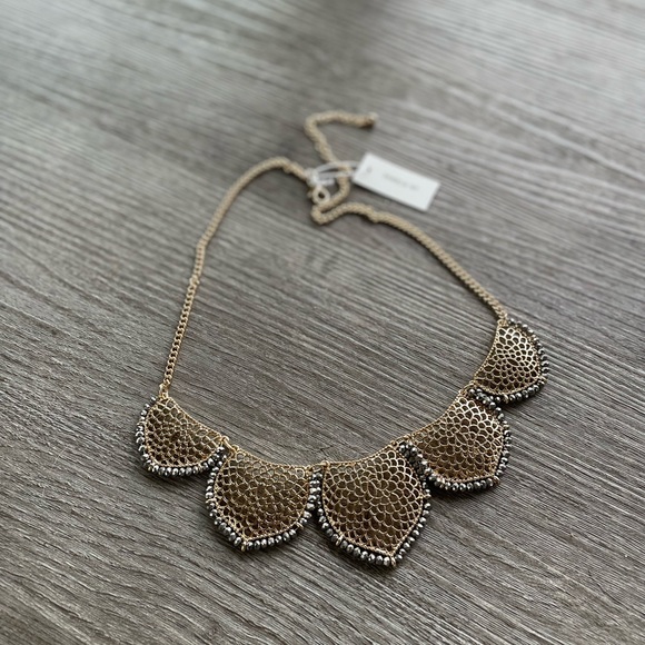 Dress to Impress: Pamela NY Gold Mesh Leaves Statement Necklace ๐๐ - Picture 5 of 5